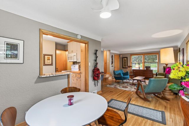 444 Lexington Parkway S 2, Saint Paul, MN 55105