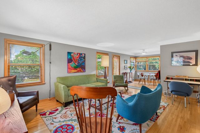 444 Lexington Parkway S 2, Saint Paul, MN 55105