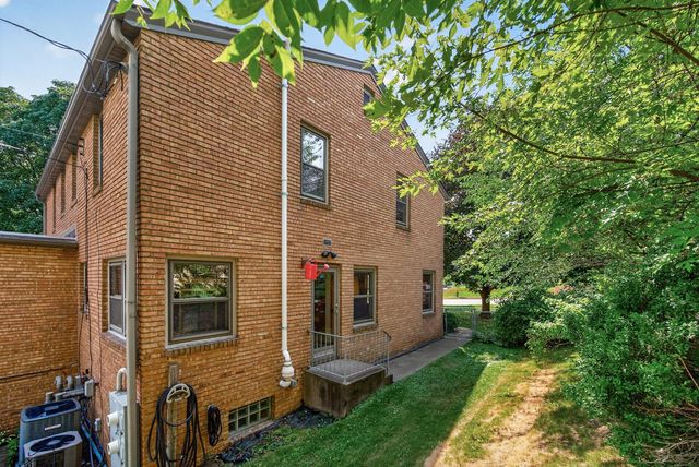 444 Lexington Parkway S 2, Saint Paul, MN 55105