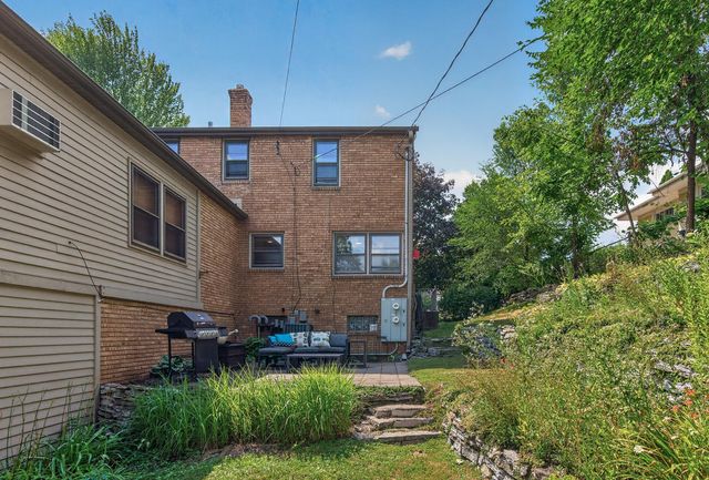 444 Lexington Parkway S 2, Saint Paul, MN 55105