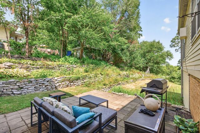 444 Lexington Parkway S 2, Saint Paul, MN 55105