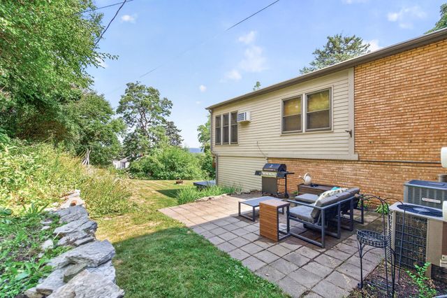 444 Lexington Parkway S 2, Saint Paul, MN 55105