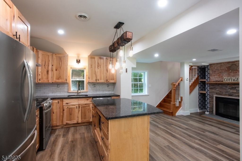 365 Bonnie Burn Rd, Watchung Boro, NJ 07069 — photo 5