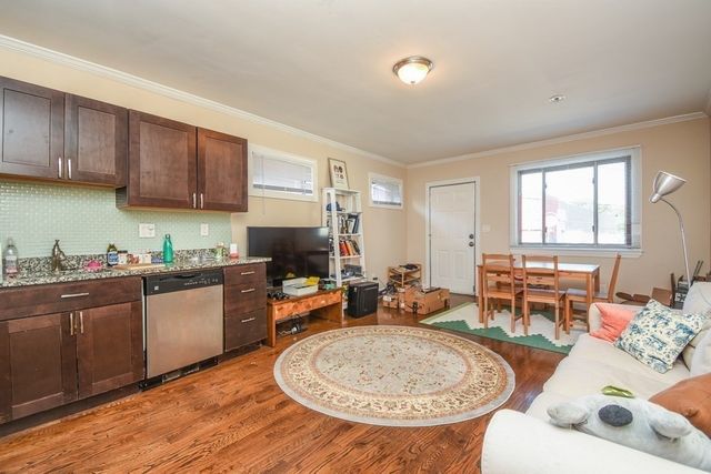75 Elm, Watertown, MA 02472