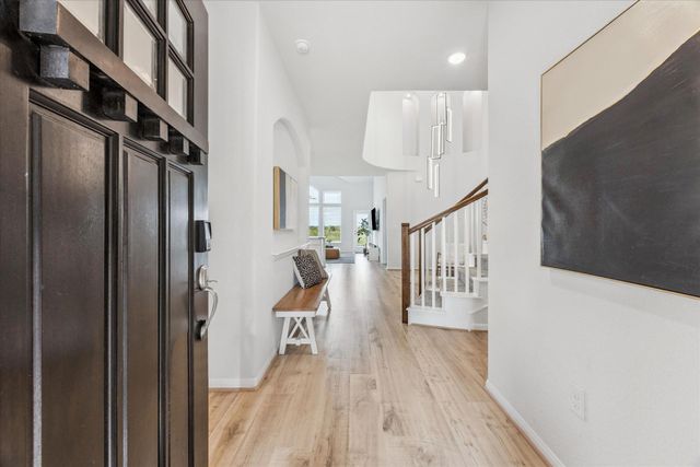 684 Sugar Cane RD, Buda, TX 78610