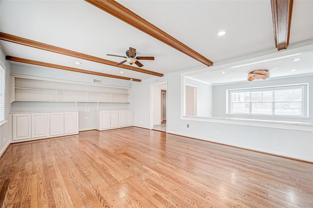 8002 Richmond Avenue, Houston, TX 77063