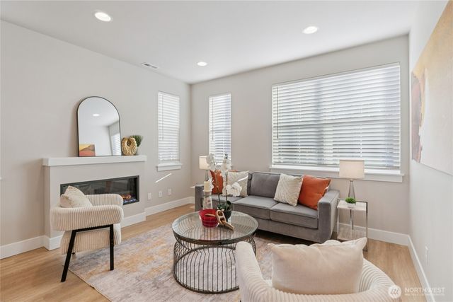 4265 Stossel Avenue, Carnation, WA 98014