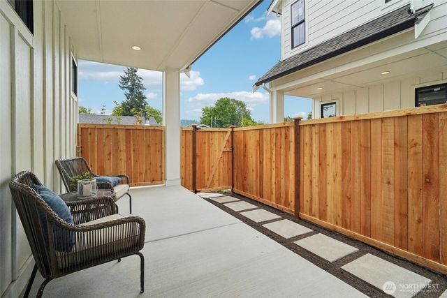 4265 Stossel Avenue, Carnation, WA 98014