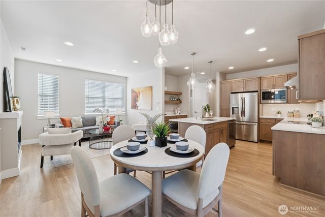 4265 Stossel Avenue, Carnation, WA 98014