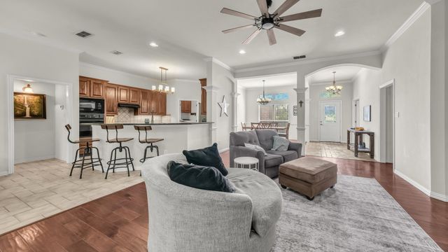 203 Mockingbird Lane, Aledo, TX 76008