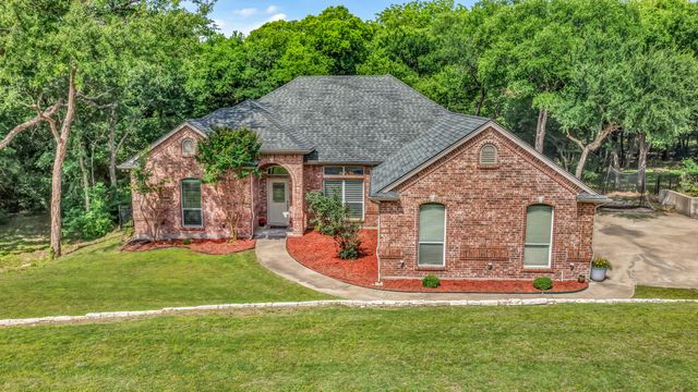 203 Mockingbird Lane, Aledo, TX 76008
