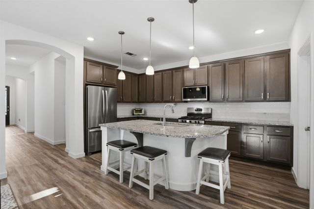 1225 Shire Drive, Aubrey, TX 76227