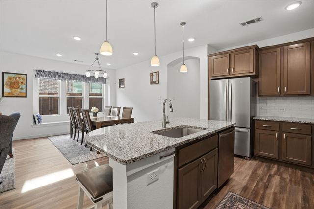 1225 Shire Drive, Aubrey, TX 76227