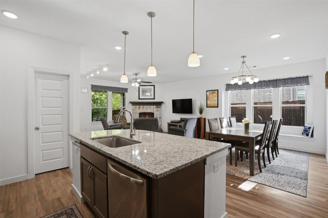 1225 Shire Drive, Aubrey, TX 76227