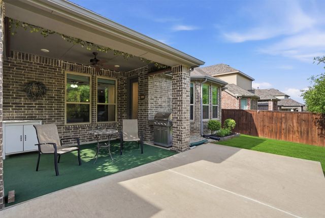 1225 Shire Drive, Aubrey, TX 76227