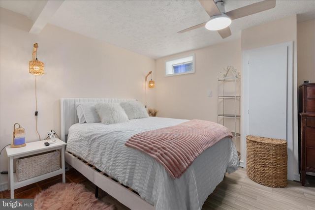 8307 CRESTMONT CIR, Springfield, VA 22153