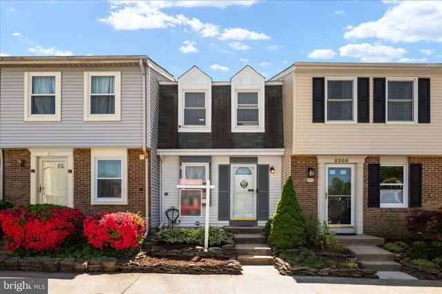 8307 CRESTMONT CIR, Springfield, VA 22153