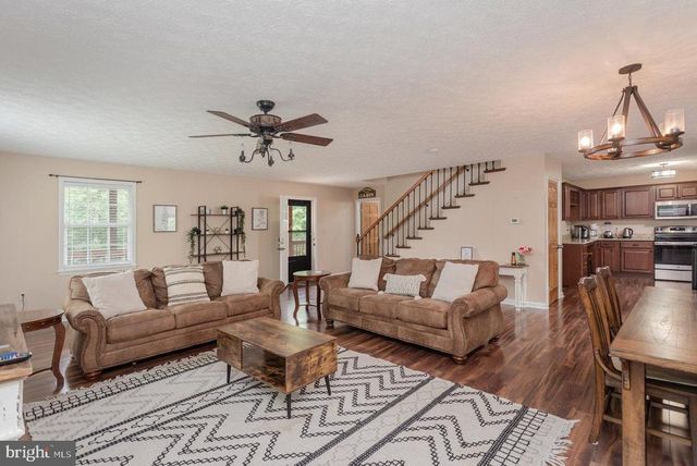 159 PARK VIEW LN, Shenandoah, VA 22849