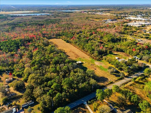 2016 THORNHILL ROAD, Auburndale, FL 33823