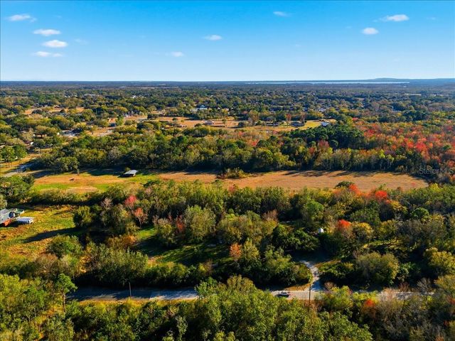 2016 THORNHILL ROAD, Auburndale, FL 33823