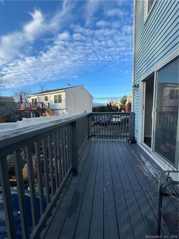 41 Nash Place B, Norwalk, CT 06854