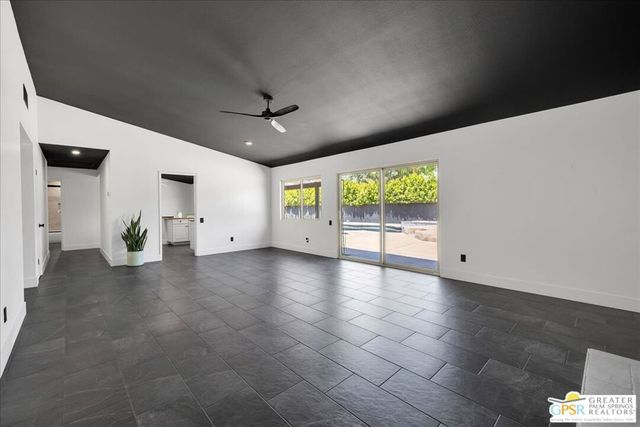 3190 E Loma Vista Circle, Palm Springs, CA 92264