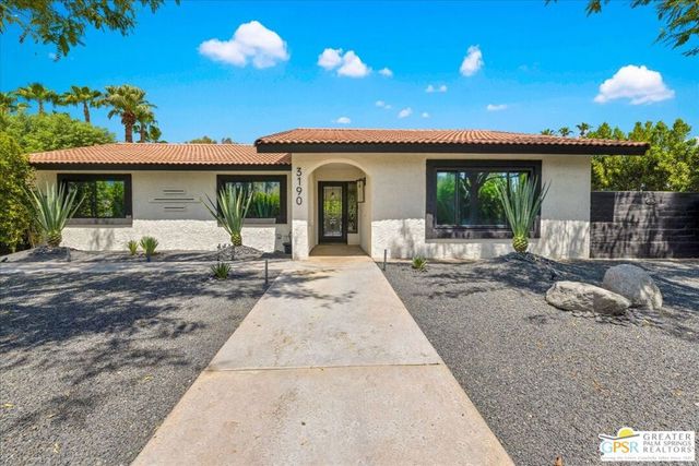 3190 E Loma Vista Circle, Palm Springs, CA 92264