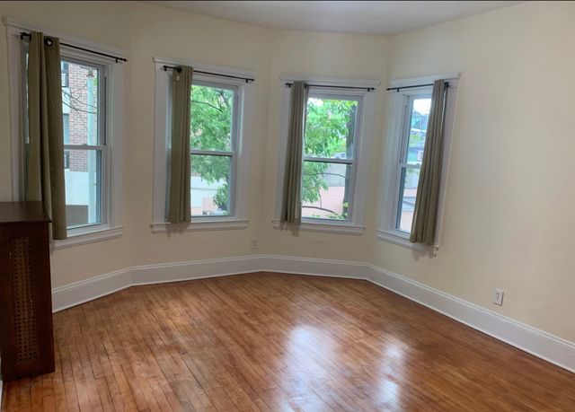 10 Remington St 208, Cambridge, MA 02138