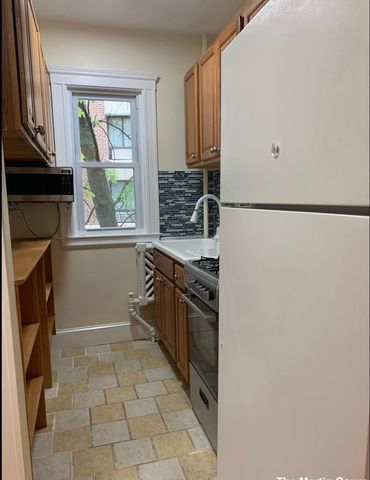 10 Remington St 208, Cambridge, MA 02138