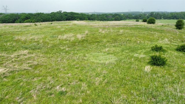 515 Rolling Hills Boulevard, Alvord, TX 76225