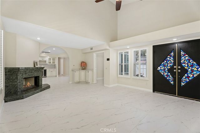 320 7th, Huntington Beach, CA 92648