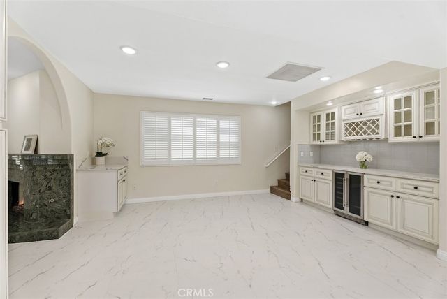 320 7th, Huntington Beach, CA 92648