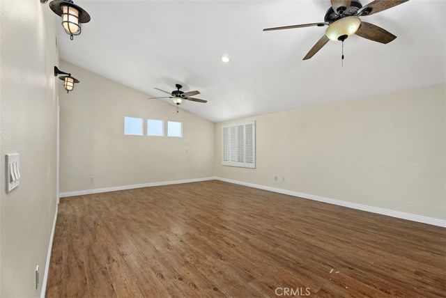 320 7th, Huntington Beach, CA 92648