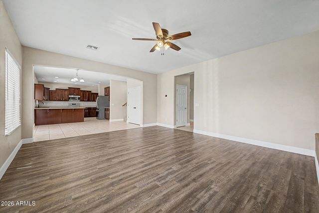 17873 W WATSON Lane, Surprise, AZ 85388