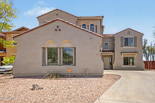 17873 W WATSON Lane, Surprise, AZ 85388