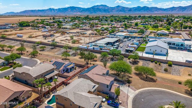 17873 W WATSON Lane, Surprise, AZ 85388