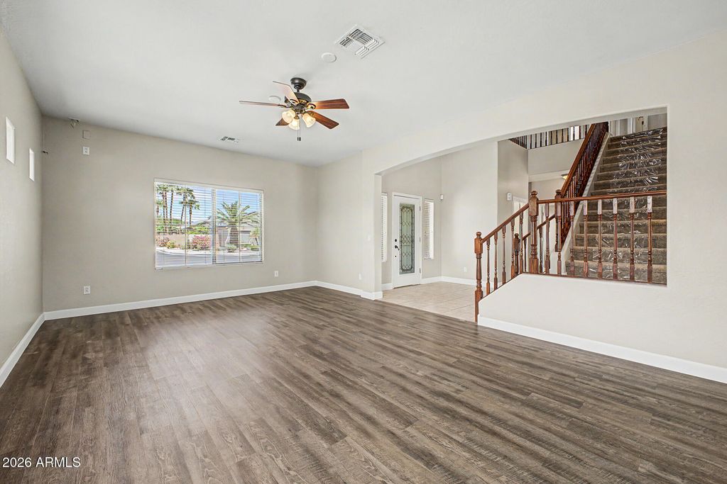 17873 W WATSON Lane, Surprise, AZ 85388 — photo 5