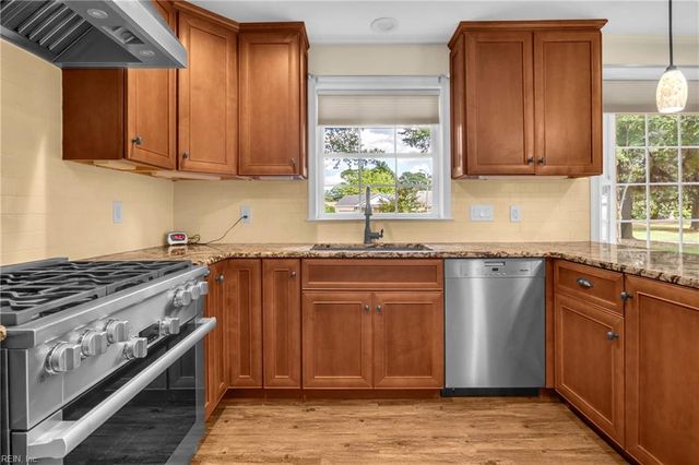 1001 Five Forks RD, Virginia Beach, VA 23455