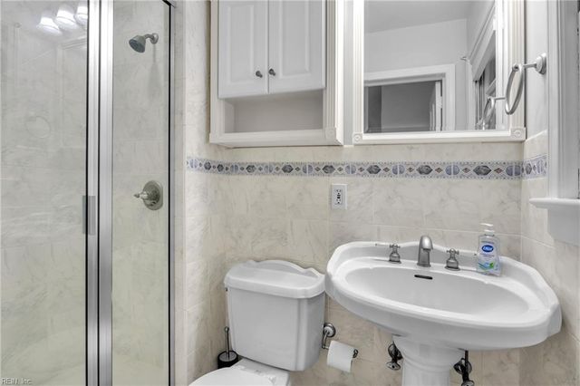 1001 Five Forks RD, Virginia Beach, VA 23455