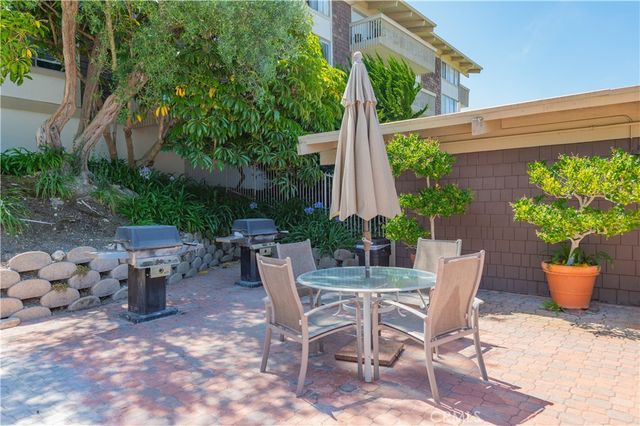6542 Ocean Crest Drive B308, Rancho Palos Verdes, CA 90275