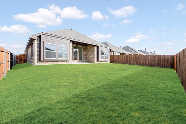 912 Imperial Eagle Road, Alvarado, TX 76009