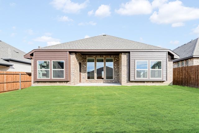 912 Imperial Eagle Road, Alvarado, TX 76009