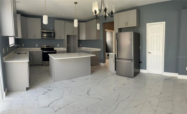 545 FIRST CAPE CORAL DR, Winter Garden, FL 34787