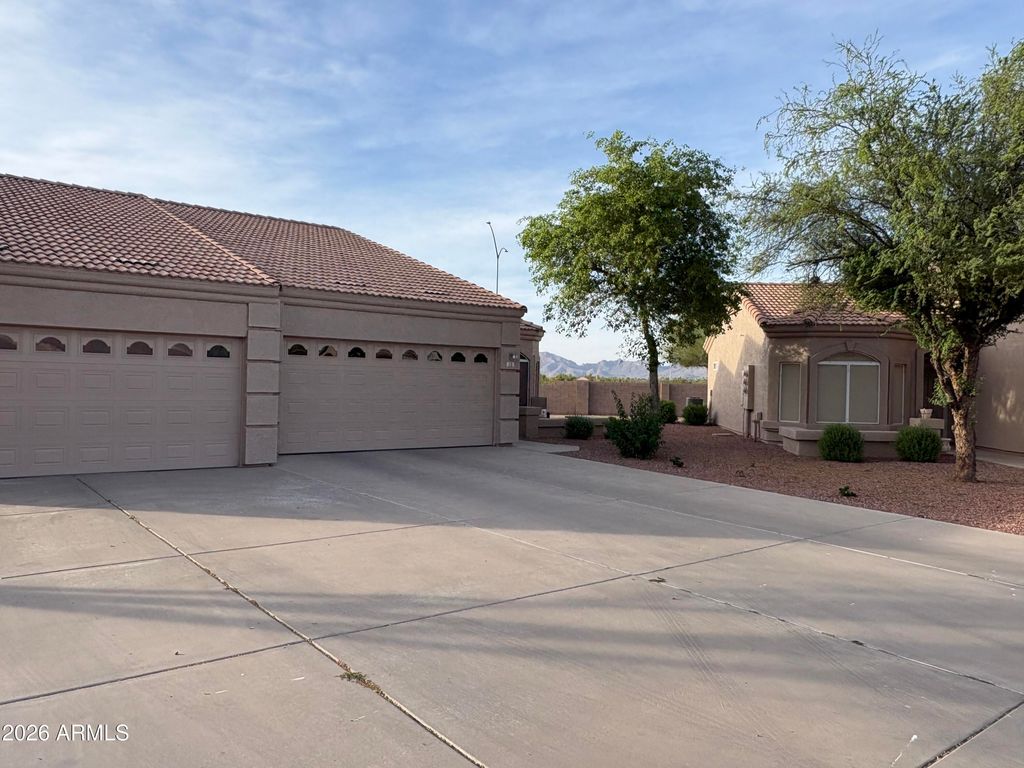 2101 S YELLOW WOOD -- 10, Mesa, AZ 85209