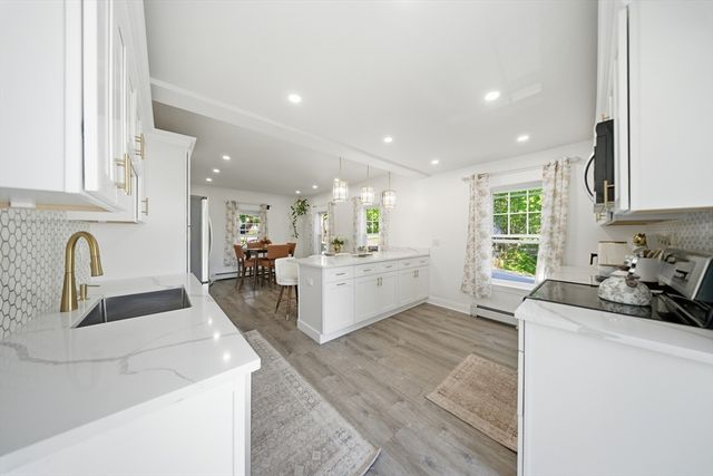 131 Pearl St, Gardner, MA 01440