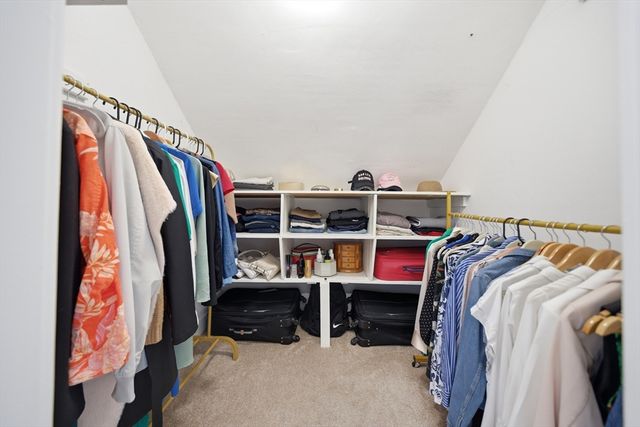 131 Pearl St, Gardner, MA 01440