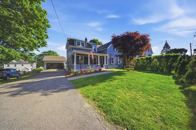 131 Pearl St, Gardner, MA 01440