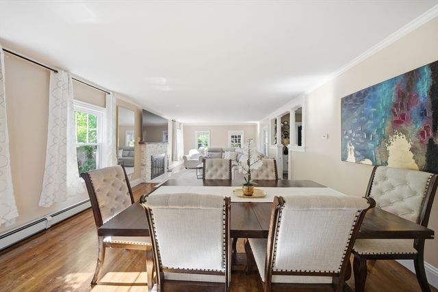 131 Pearl St, Gardner, MA 01440