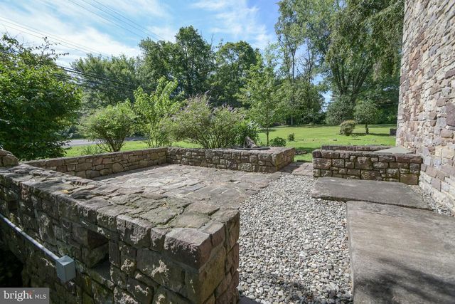 657 JACKSONVILLE RD, Warminster, PA 18974