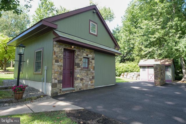 657 JACKSONVILLE RD, Warminster, PA 18974